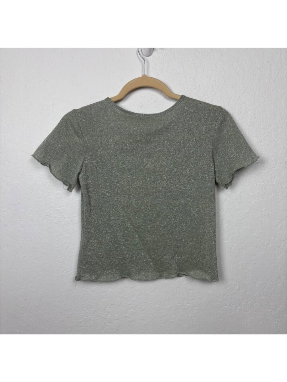 ✨3/$30 Urban Outfitters S Shimmering Silver Short Sleeve Top Tee - Picture 4 of 5